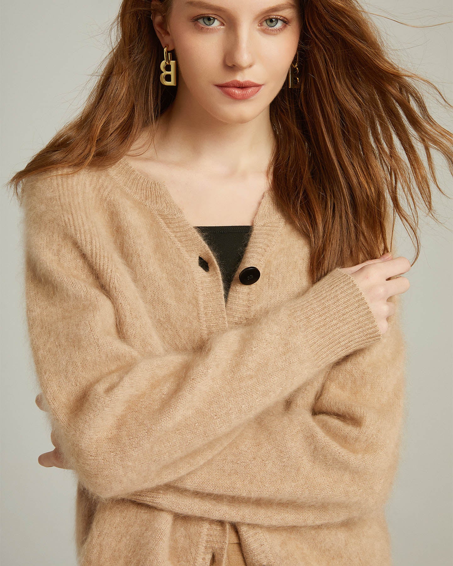 Brushed Cashmere Short Cardigan Sweater