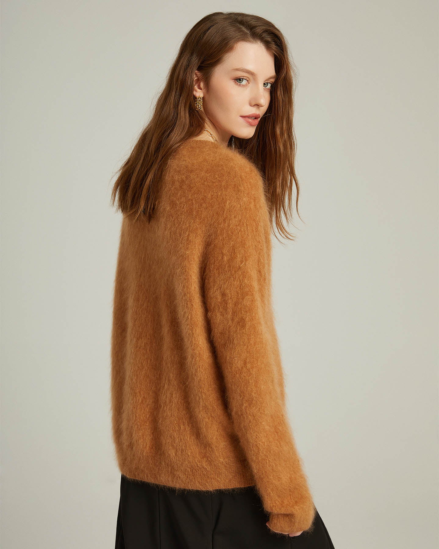 Brushed Cashmere V-neck Pullover Sweater