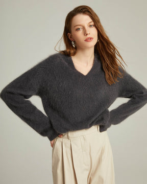 Brushed Cashmere V-neck Pullover Sweater