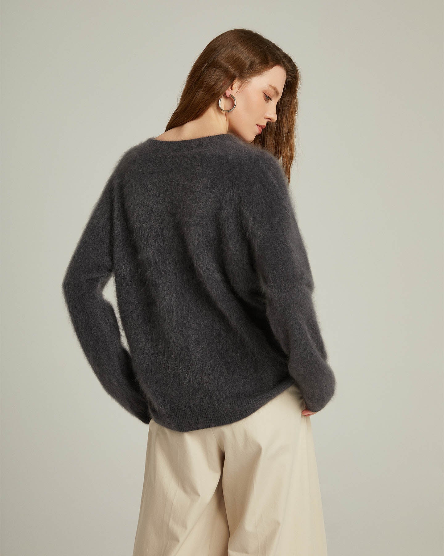 Brushed Cashmere V-neck Pullover Sweater