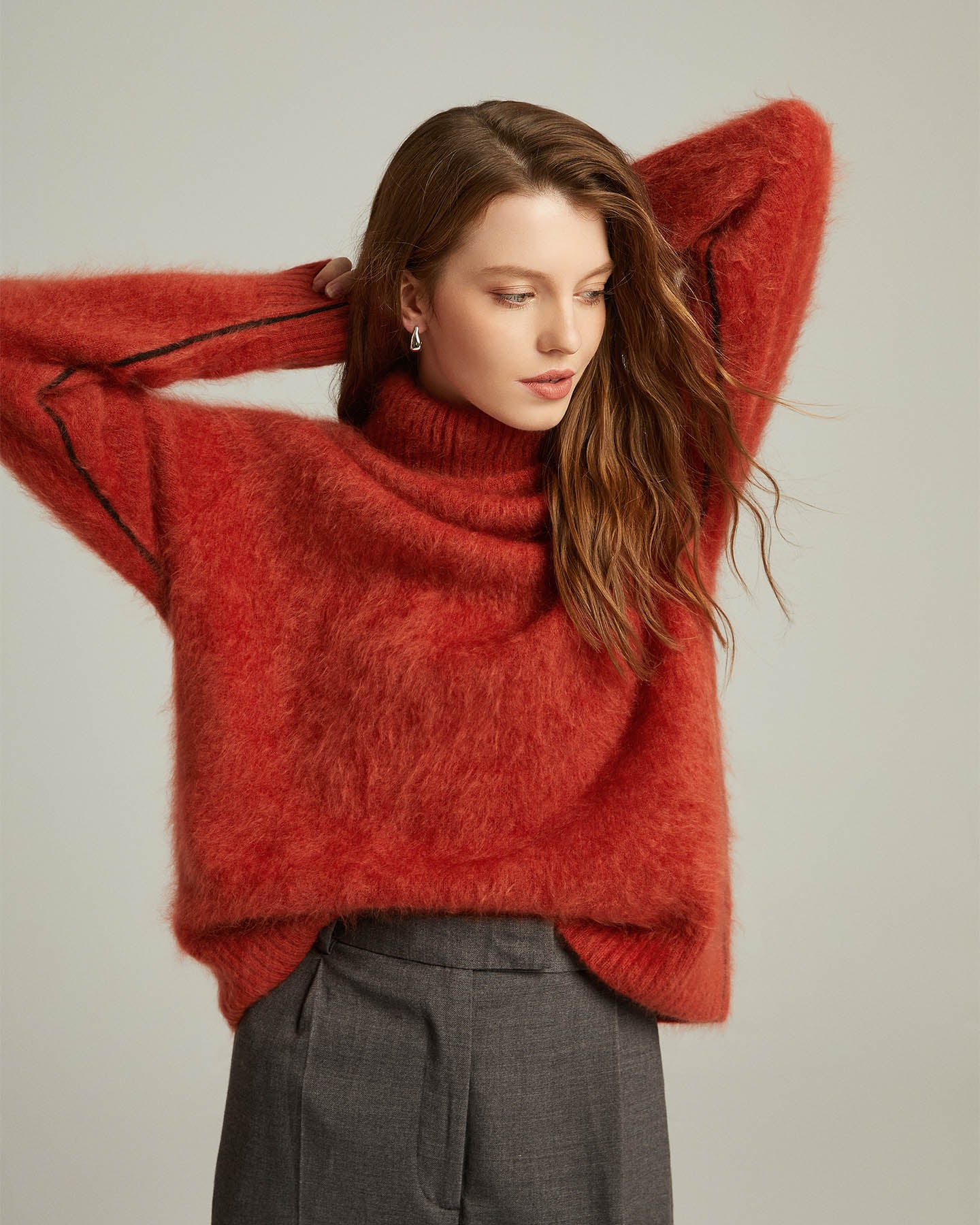 Bushed Cashmere Turtleneck Pullover Sweater