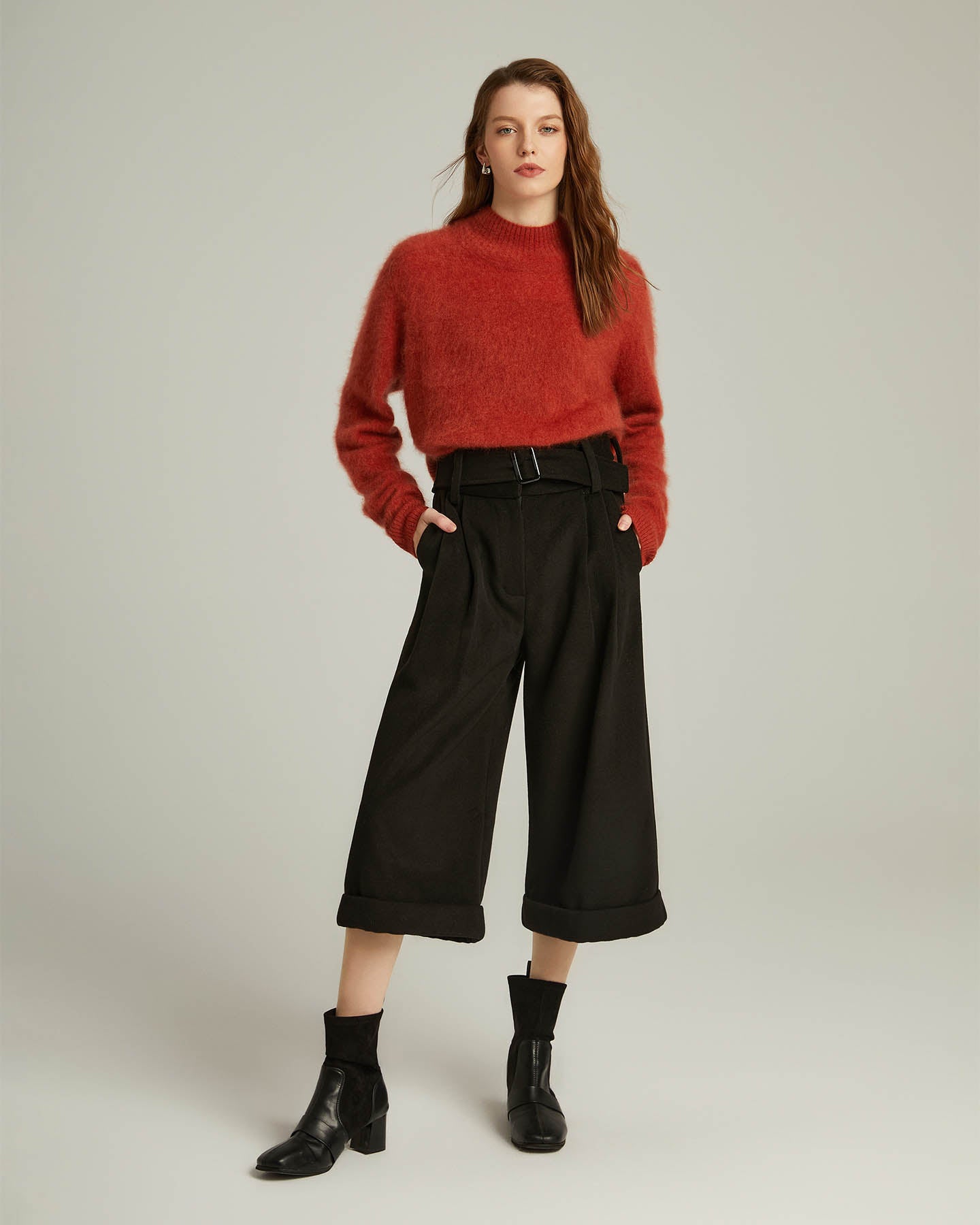 Semi-Turtleneck Pullover Sweater