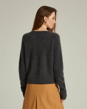 Round Neck Cashmere Pullover Sweater