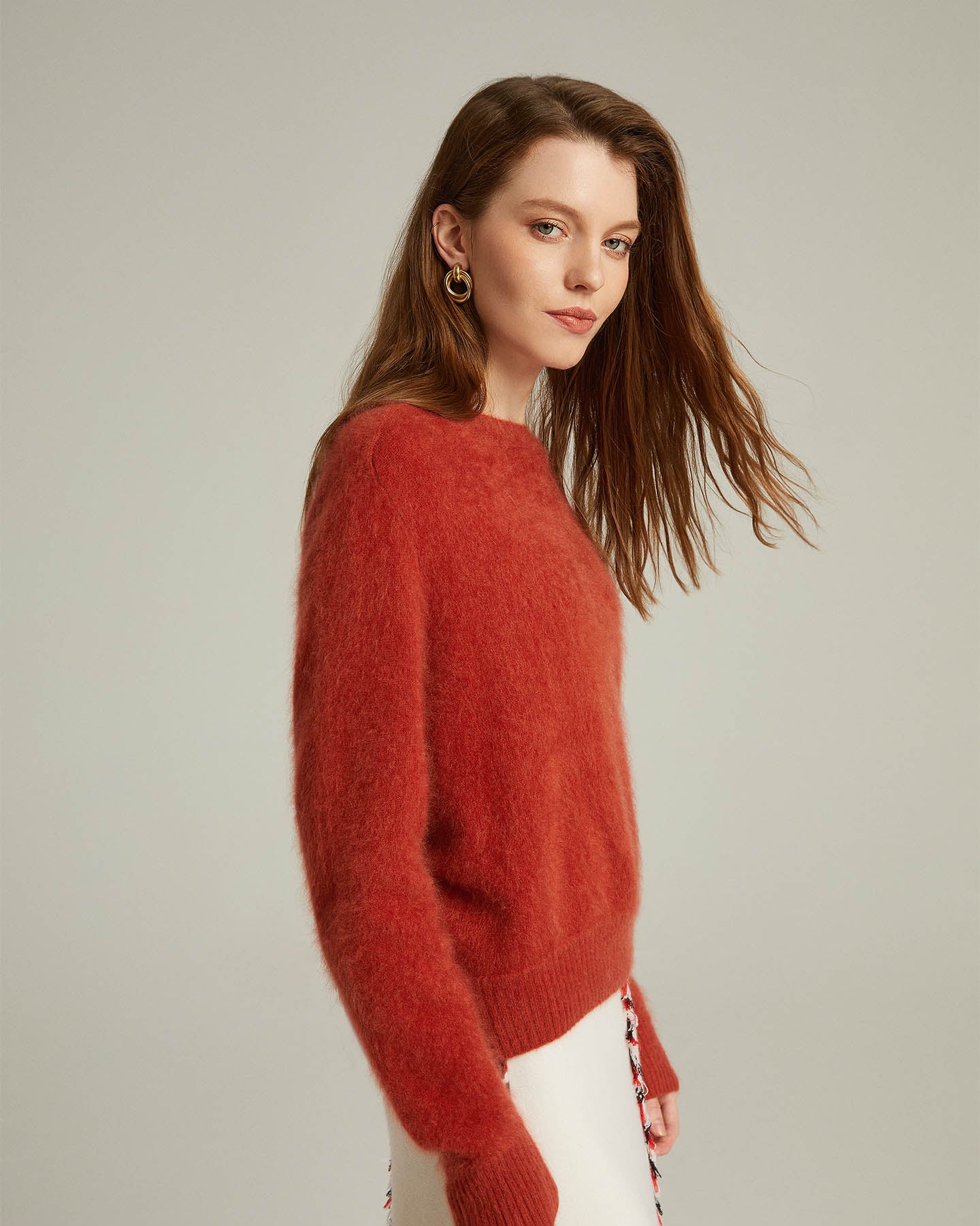 Round Neck Cashmere Pullover Sweater